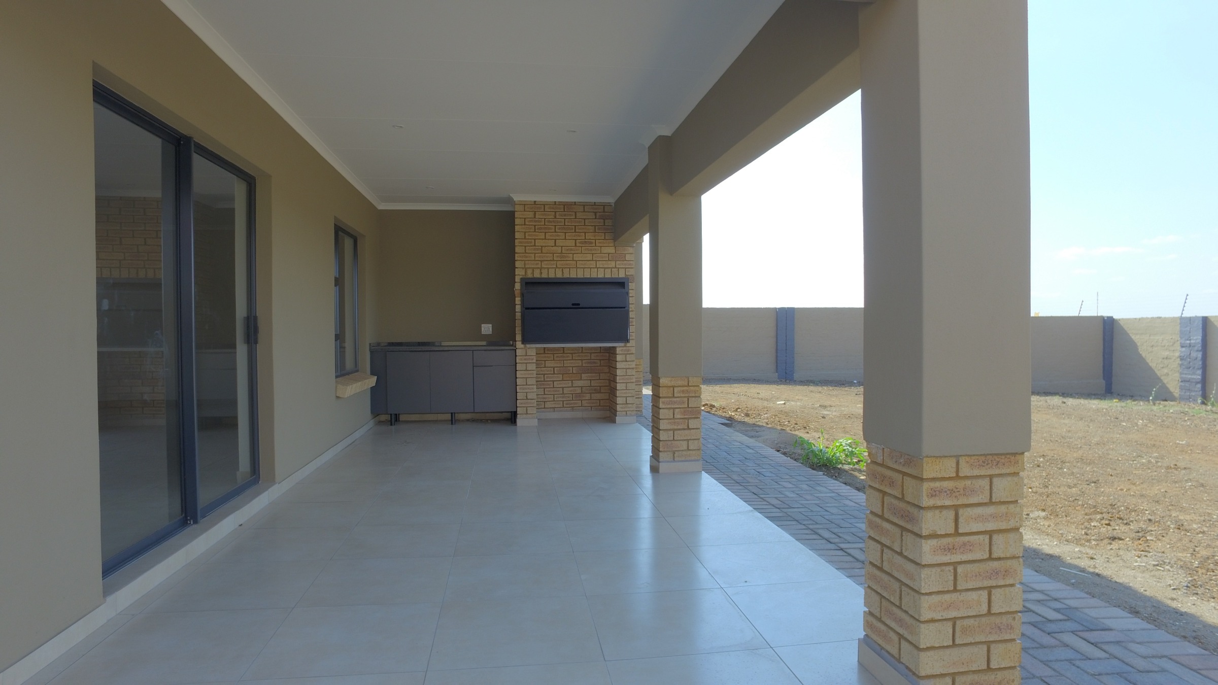 3 Bedroom Property for Sale in Waterkloof East North West